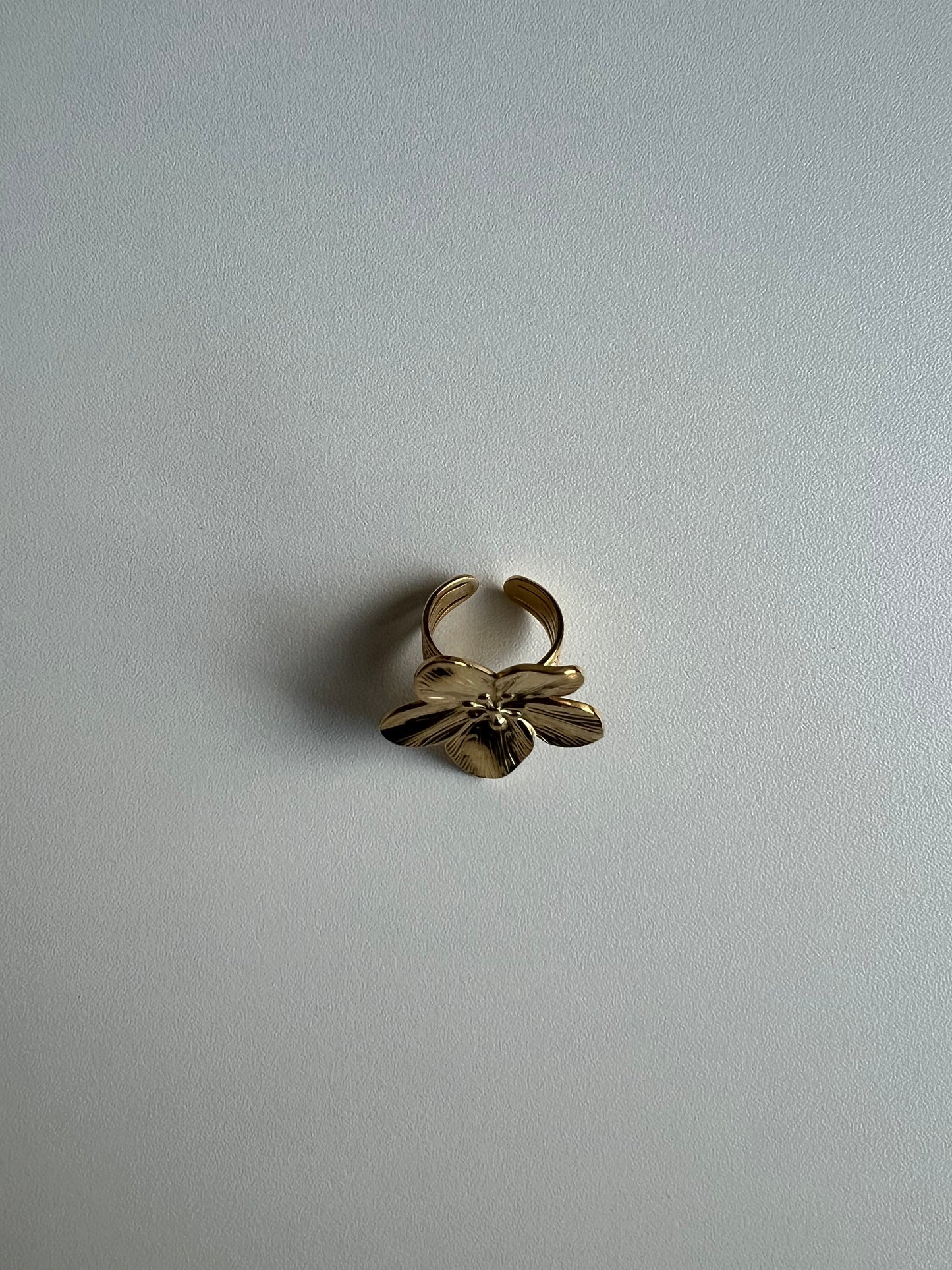 Bloom ring